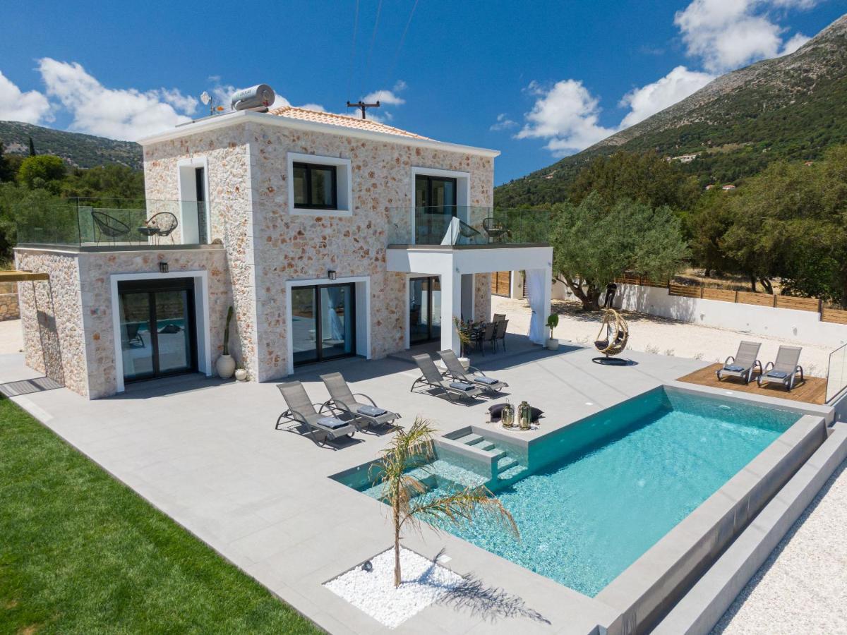 Diosas Luxury Villas Andipáta Buitenkant foto