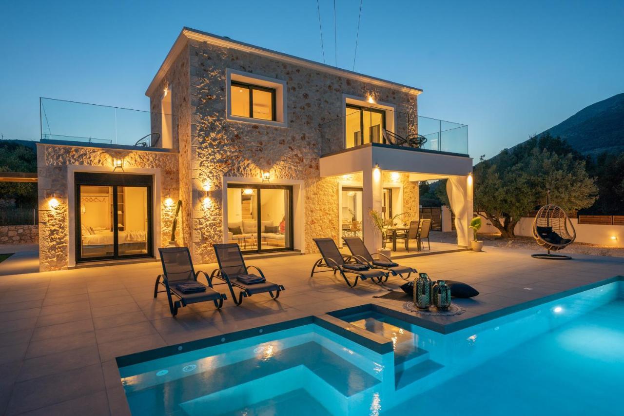 Diosas Luxury Villas Andipáta Buitenkant foto