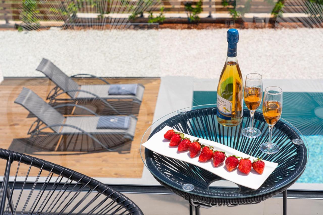 Diosas Luxury Villas Andipáta Buitenkant foto