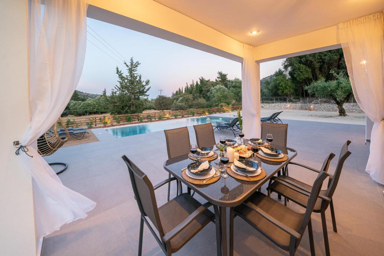 Diosas Luxury Villas Andipáta Buitenkant foto