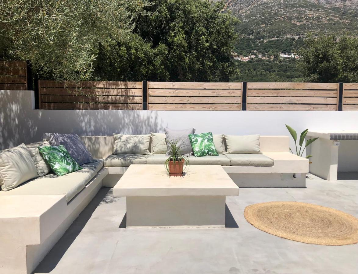 Diosas Luxury Villas Andipáta Buitenkant foto
